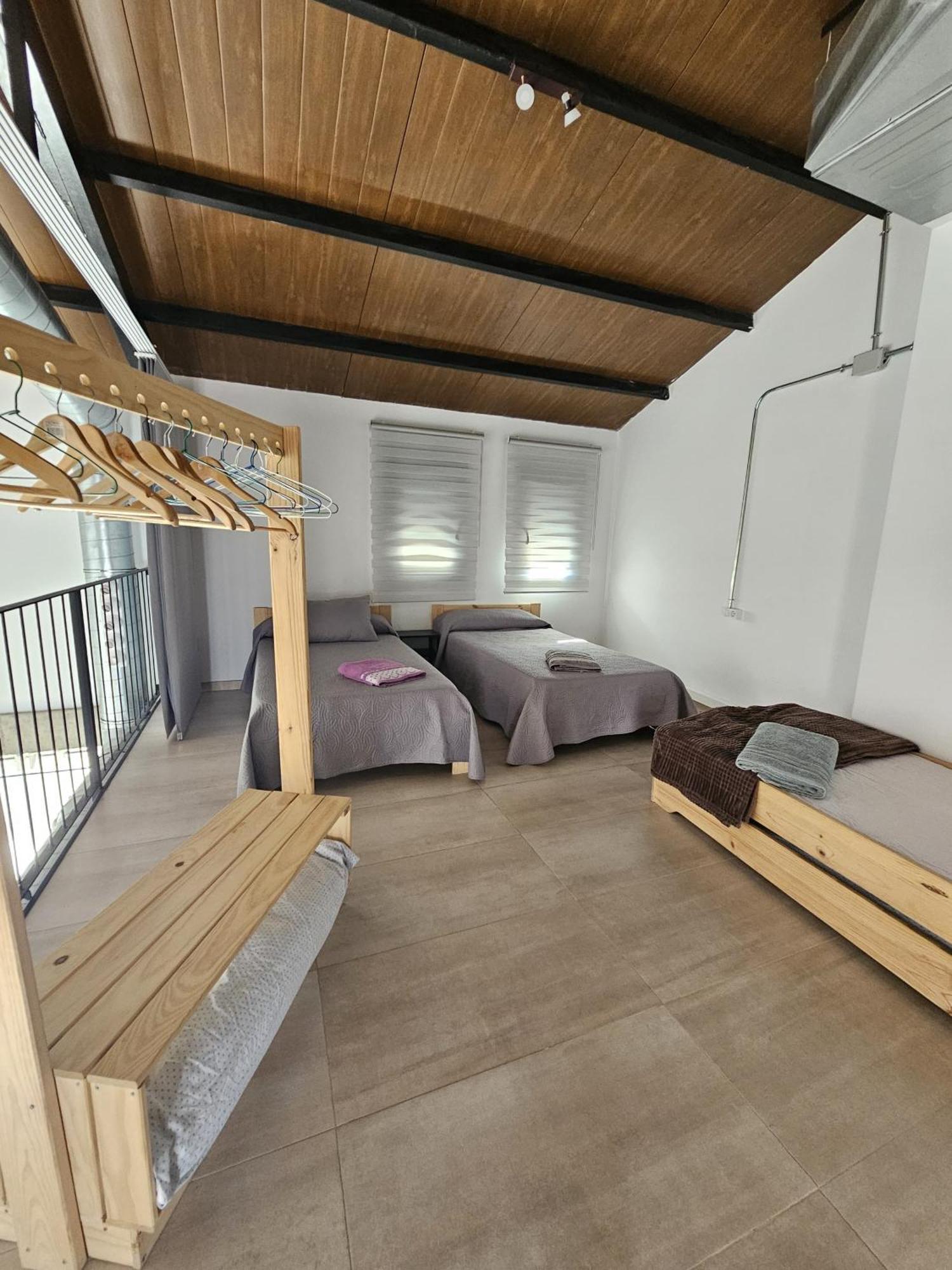 Alojamiento El Pez Casa Con Piscina Climatizada Villafranca de los Caballeros Exterior foto